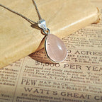 Colgante 'Danu' Cuarzo Rosa y Plata de Ley 925