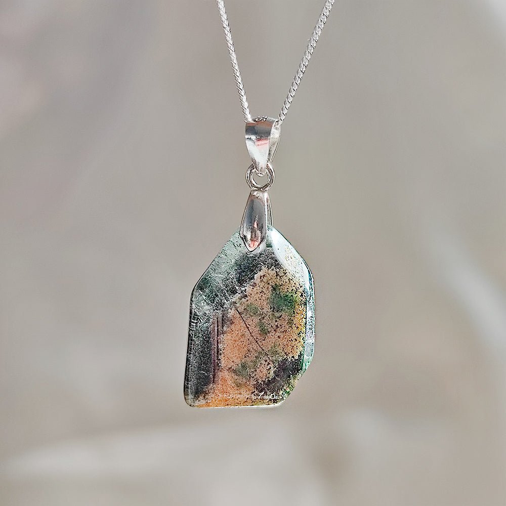 Colgante de Cuarzo Chamánico en Plata de Ley 925