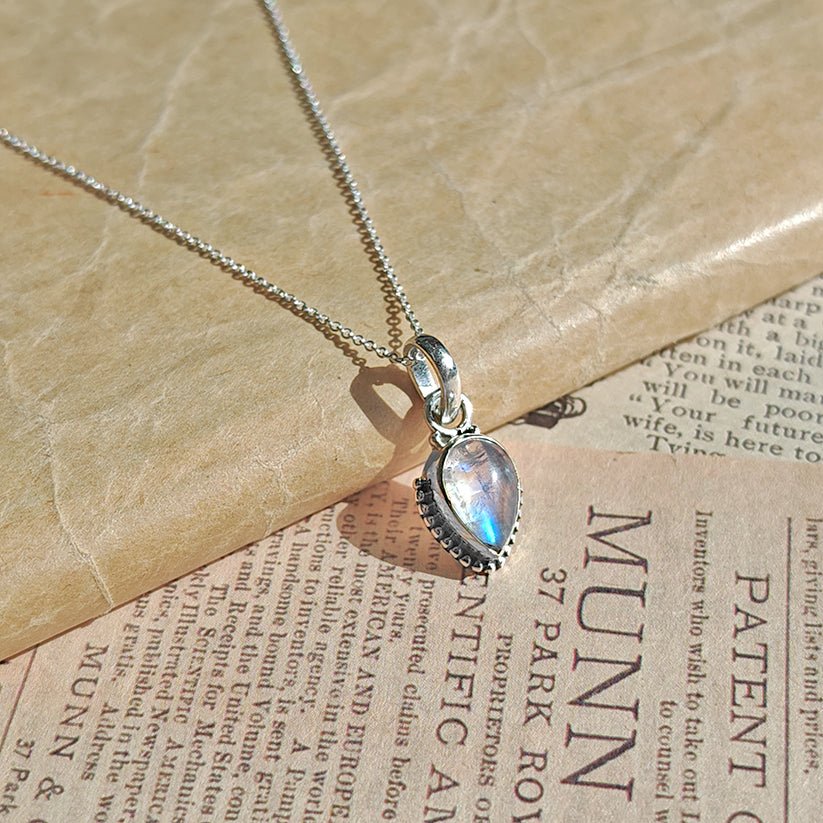 Colgante 'Ishtar' Piedra de Luna y Plata de Ley 925