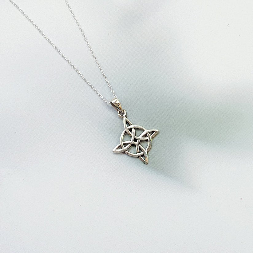 Sterling Silver 925 Witch Knot Pendant