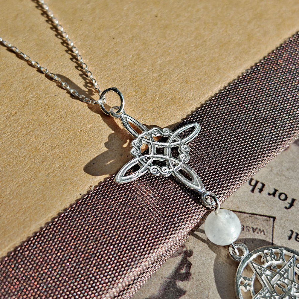 Colgante Nudo de Bruja & Tetragramaton con Bola Cuarzo Blanco - S925