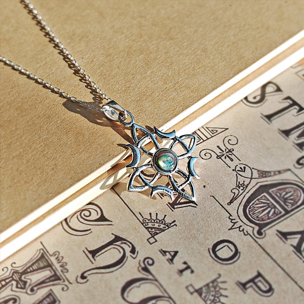 Colgante Nudo de Bruja Wicca con Abulón - Plata de Ley 925