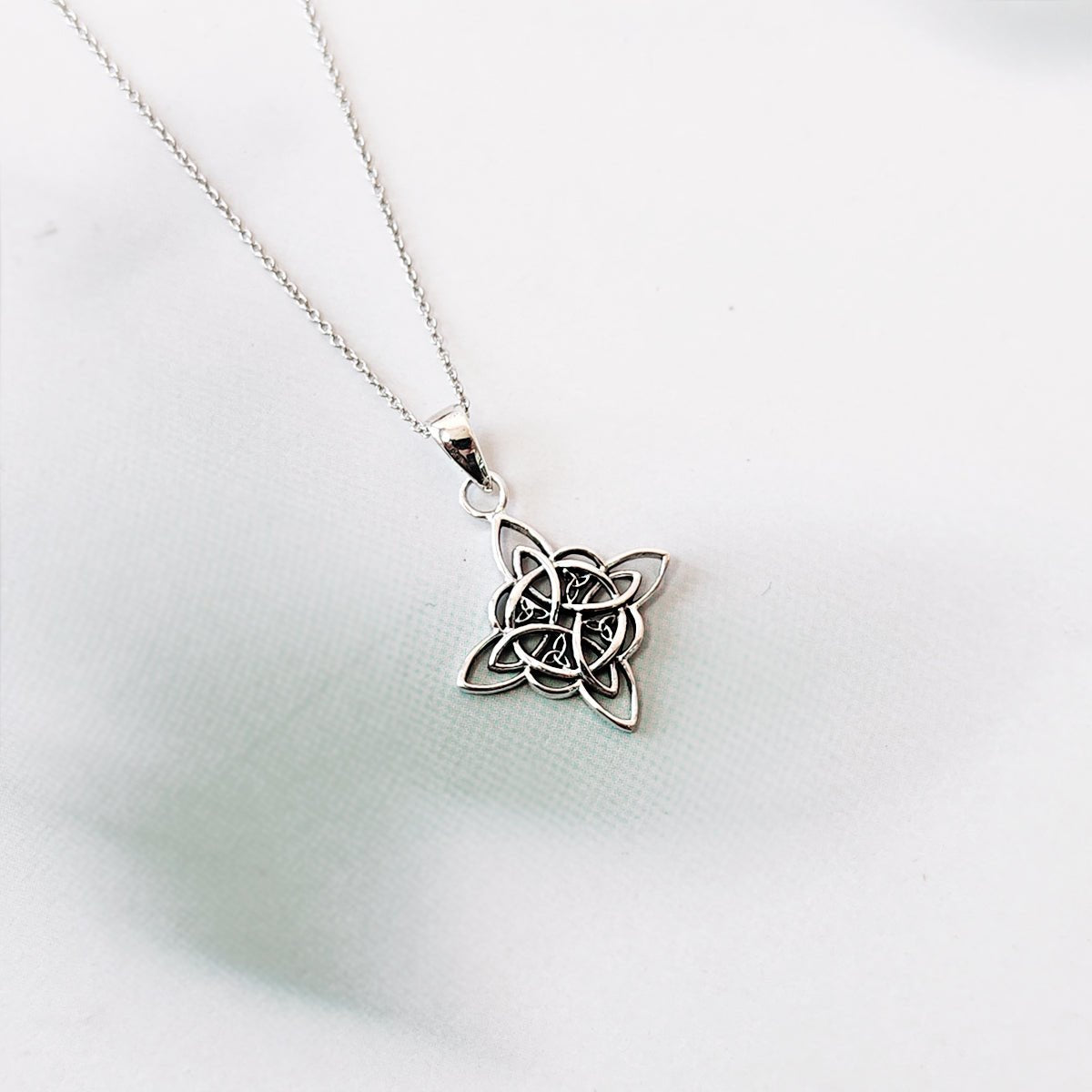 Witch Knot and Triquetra Pendant in 925 Sterling Silver