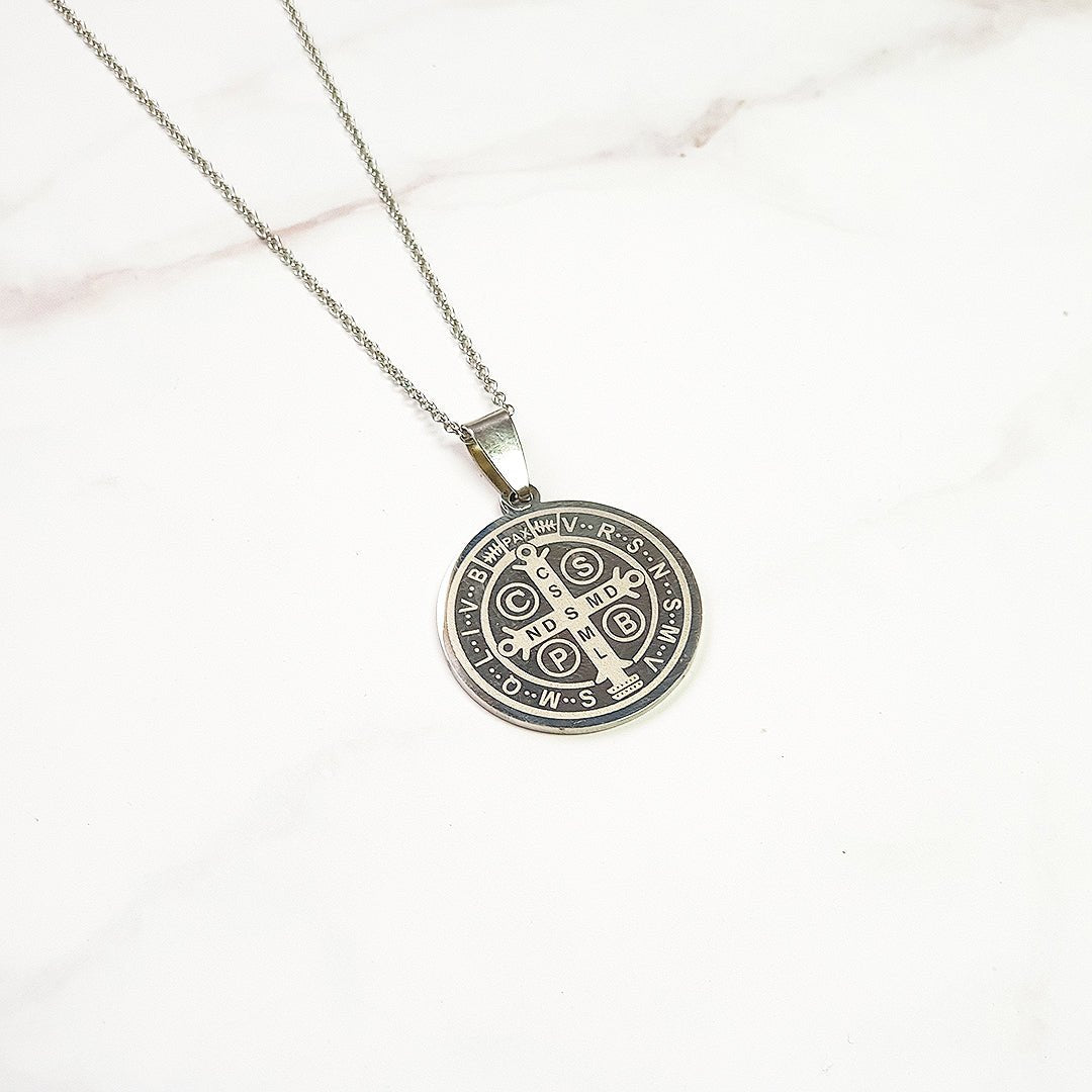 Collar Medalla de San Benito