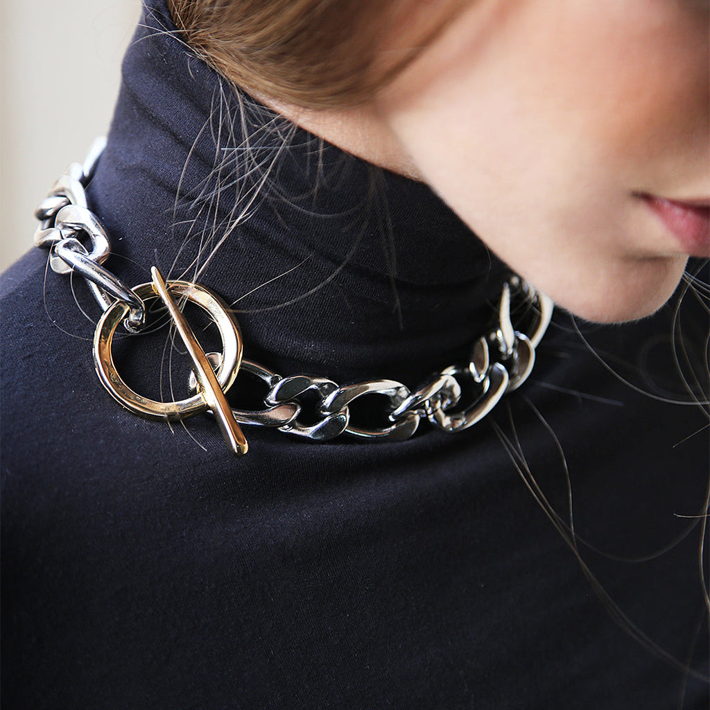 Collar Rocker Corto