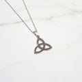 Collar Triqueta