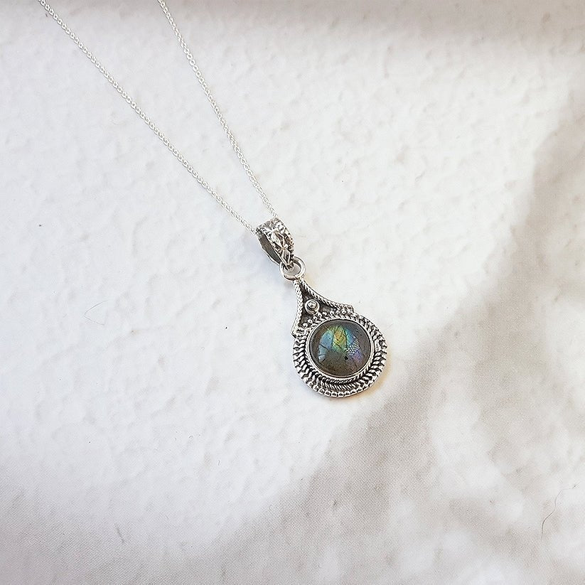 Collar Yamuna Labradorita y Plata de Ley 925