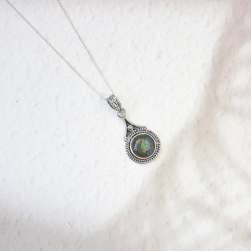 Collar Yamuna Labradorita y Plata de Ley 925