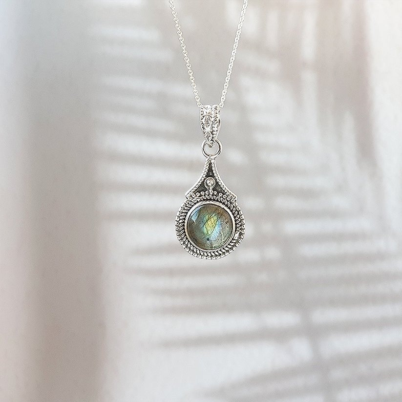 Collar Yamuna Labradorita y Plata de Ley 925