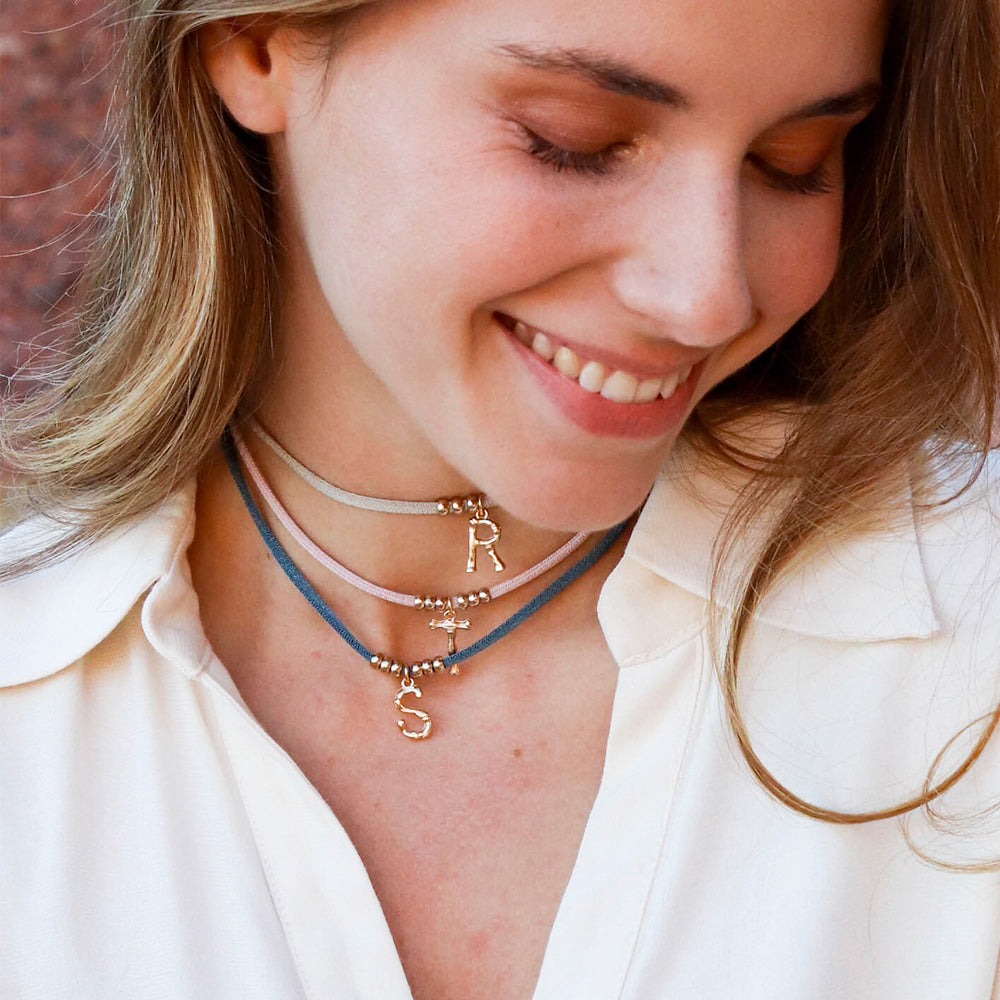 Collar LETTER miz basic