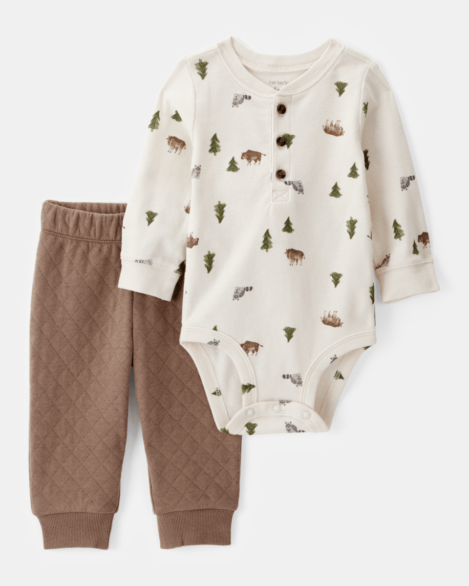 Conjunto 2 piezas con body estampado woodland y jogger