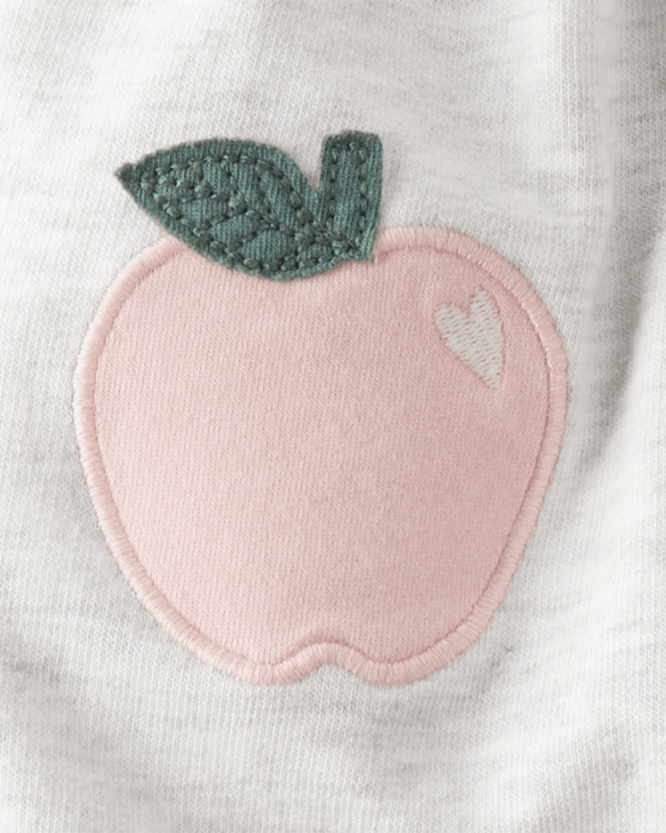 Conjunto 3 piezas cárdigan gris con manzana, body y pantalón