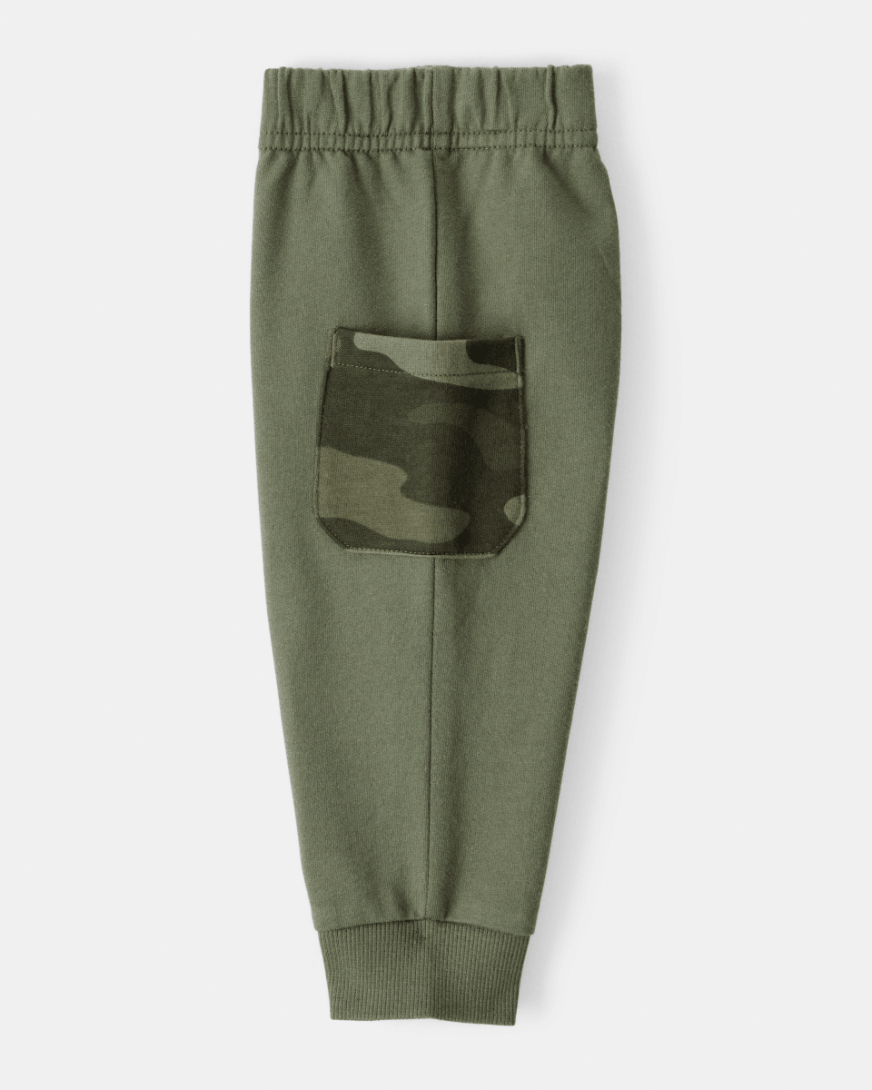 Conjunto 3 piezas con chaleco camuflado y jogger