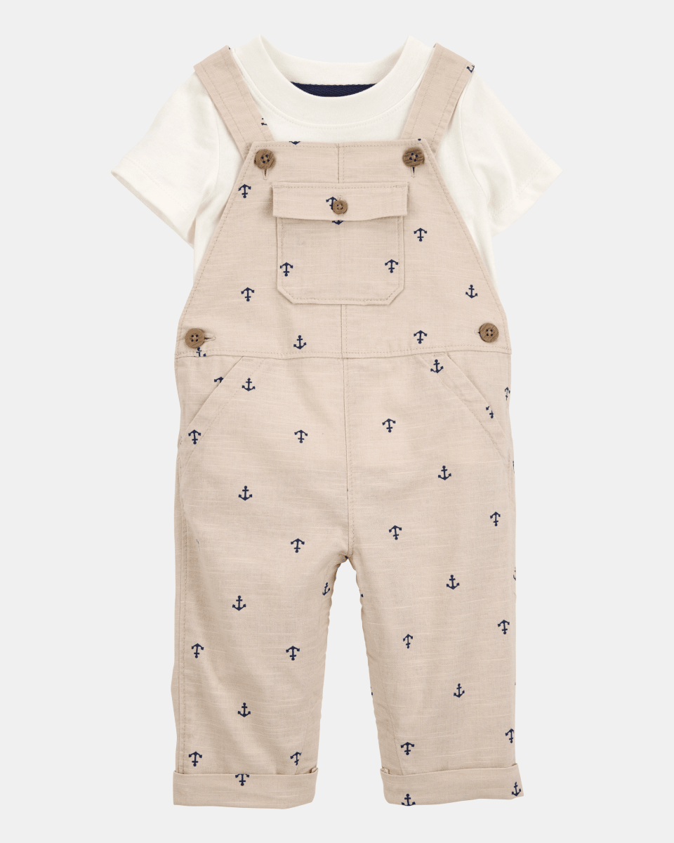 Conjunto de dos piezas con camiseta con ancla y peto