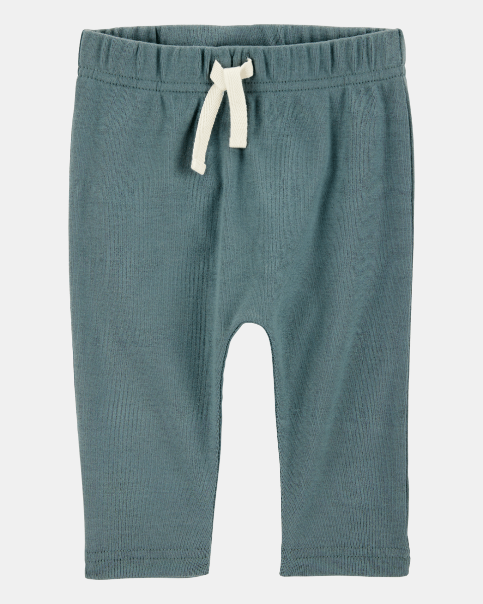 Conjunto de tres piezas con sudadera con capucha y pantalón a rayas