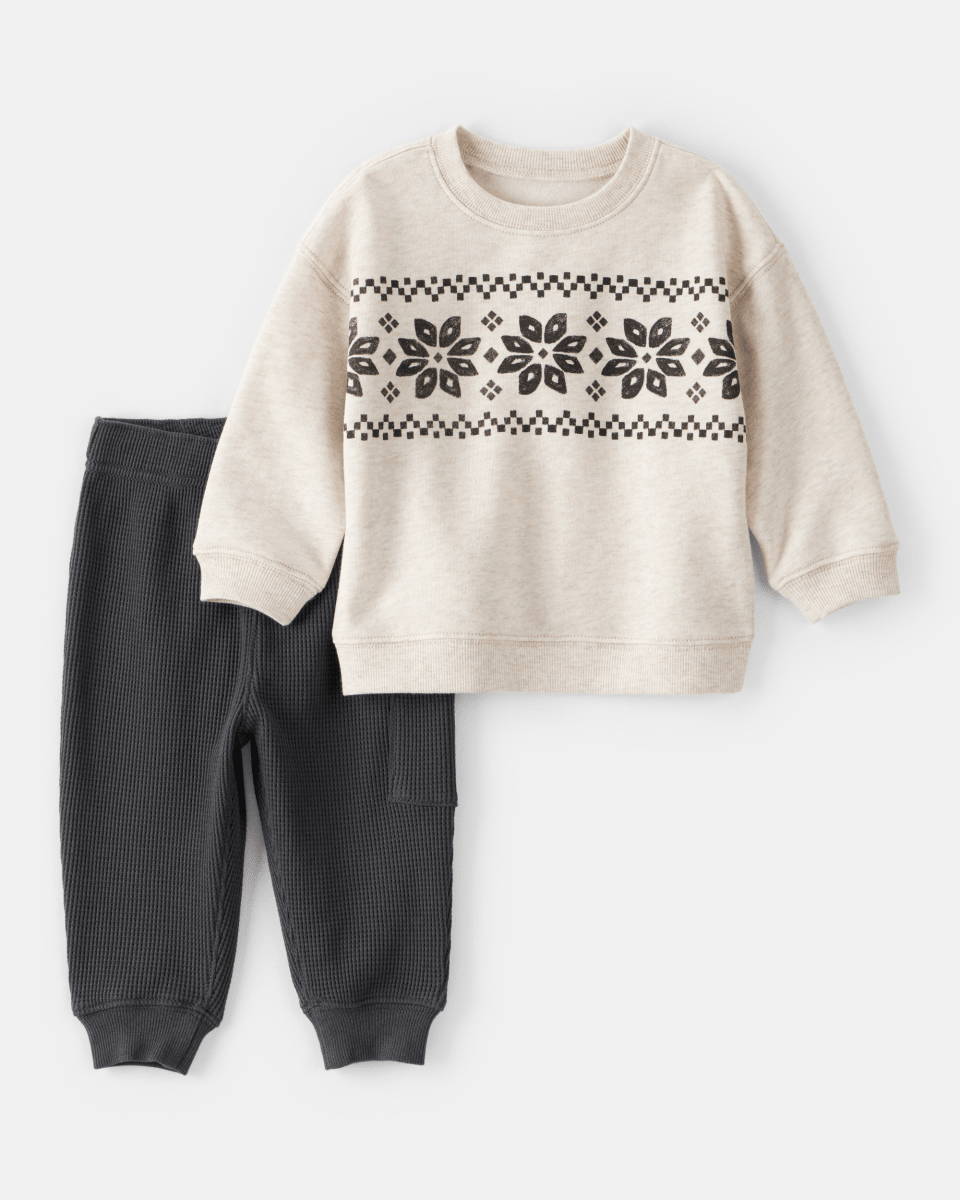 Conjunto dos piezas camiseta estampado Fair Isle y pantalón marfil