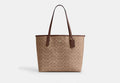 COACH® Women's Bolso tote City de lona de firma en Castaño | Pvc