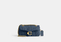 COACH® Women's Bolso de hombro Tabby 20 acolchado en Azul | Cuir