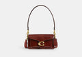 COACH® Women's Bolso de hombro Tabby 20 en Castaño | Cuir