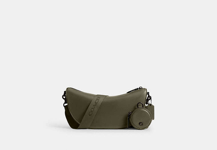 COACH® Men's BOLSO BANDOLERA SUAVE HALL en Verde | Cuir