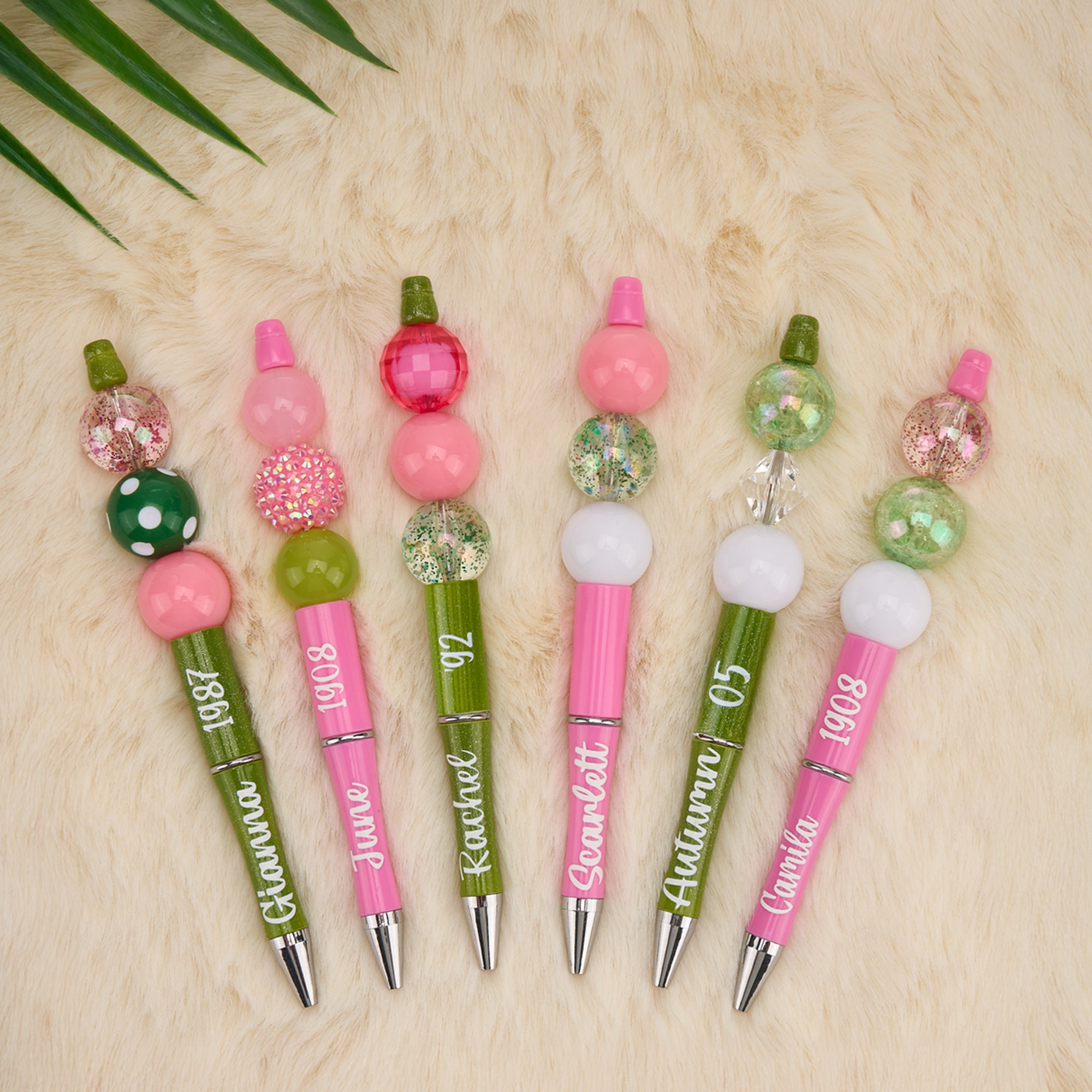 Juego de 2 bolígrafos personalizados con nombre y año para hermandad de mujeres Pequeños grandes regalos para hermandad de mujeres