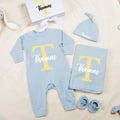 Personalizado Inicial Diseño Floral Nombre 100% Algodón Baby Romper Sombrero Manta Conjunto con Caja de Regalo Baby Shower Coming Home Regalo para Recién Nacido