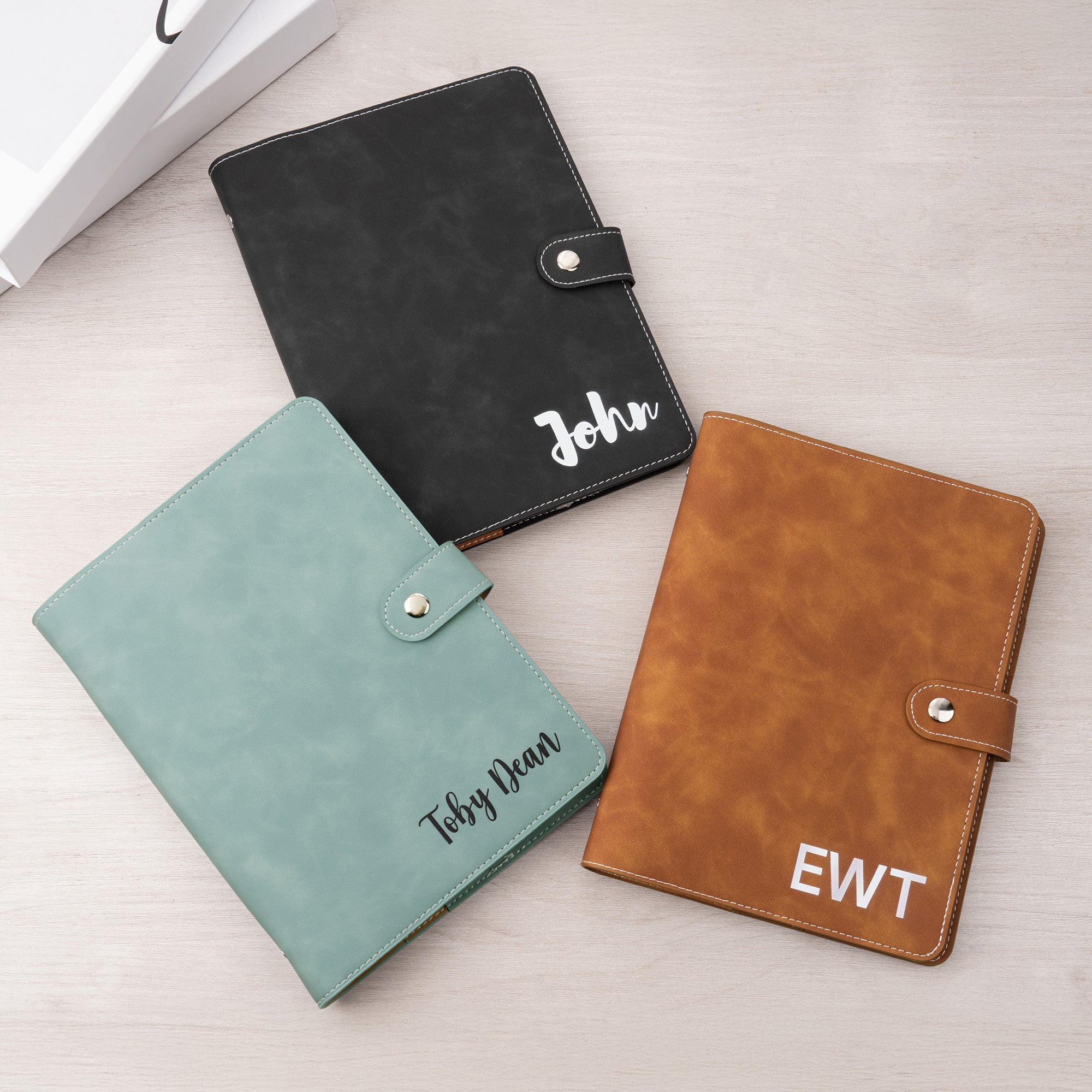 Personalizado Multicolor A5 PU Cuaderno de cuero con texto y páginas rayadas Uso diario Viajes Cumpleaños Regalo para la familia Amigos