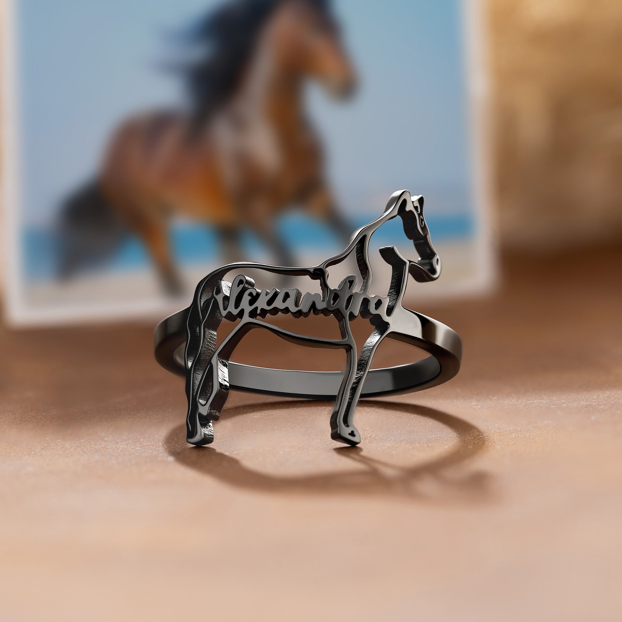 Anillo Personalizado Silueta de Caballo con Nombre Joyería Delicada Regalo de Cumpleaños Aniversario para Amantes de los Caballos Ecuestres