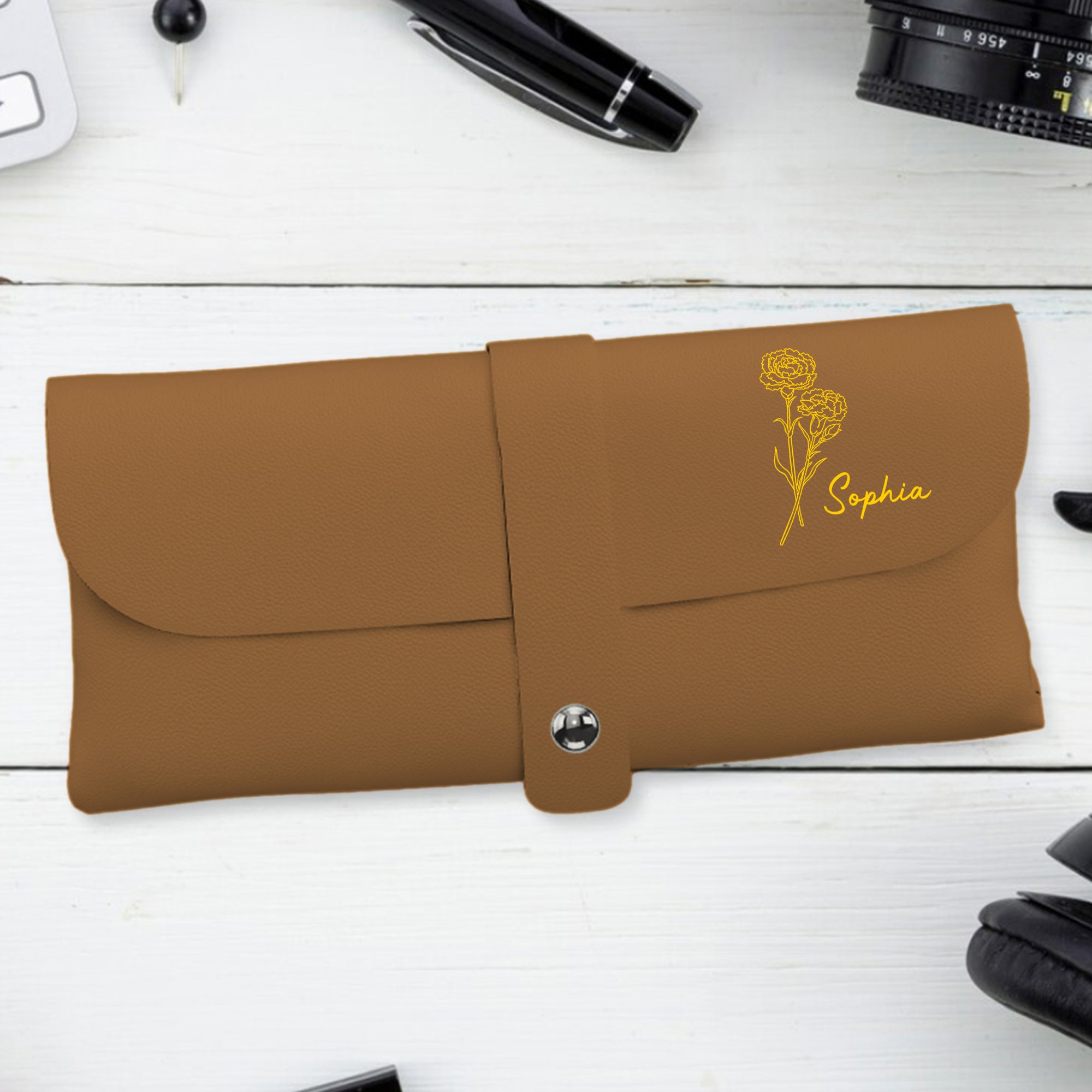 Funda de gafas de cuero de PU personalizada con flor de nacimiento y nombre Bolsa de almacenamiento de uso diario Accesorios de viaje Regalo de cumpleaños para mujeres Niñas Estudiantes