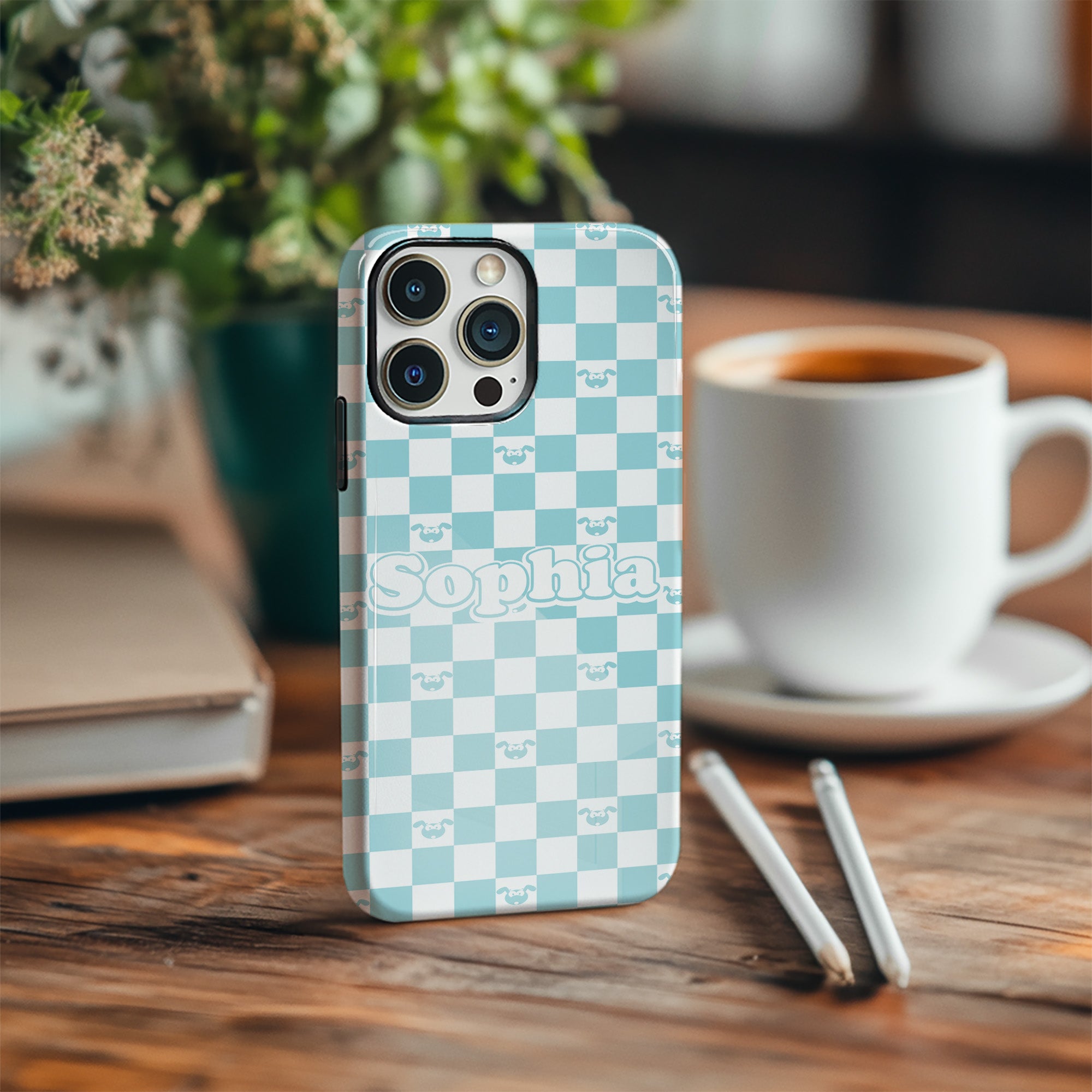 Marsupilami personalizados de dibujos animados Checkerboard Phone Case para iPhone con nombre Daily Use Birthday Gift for Women Girls | Callie × Marsupilami®.