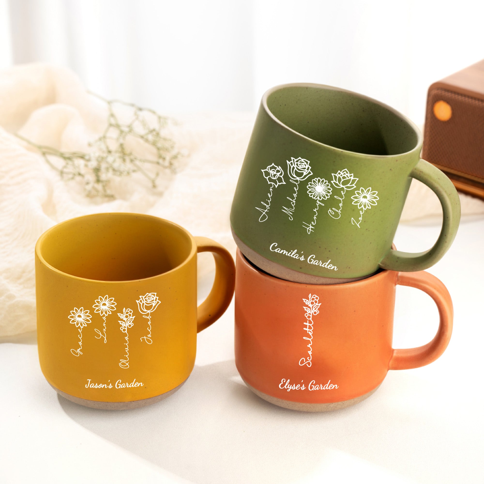 Personalizada 1-6 Nacimiento Flores Línea Arte 12 oz Taza de cerámica con nombre y texto Aniversario Cumpleaños Navidad Regalo para la familia