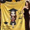 Personalizado Multicolor Grad Hat Scroll Cartoon Graduación Personaje Suave manta con el nombre de la clase de 2026 Cumpleaños Regalo de Graduación para Graduados