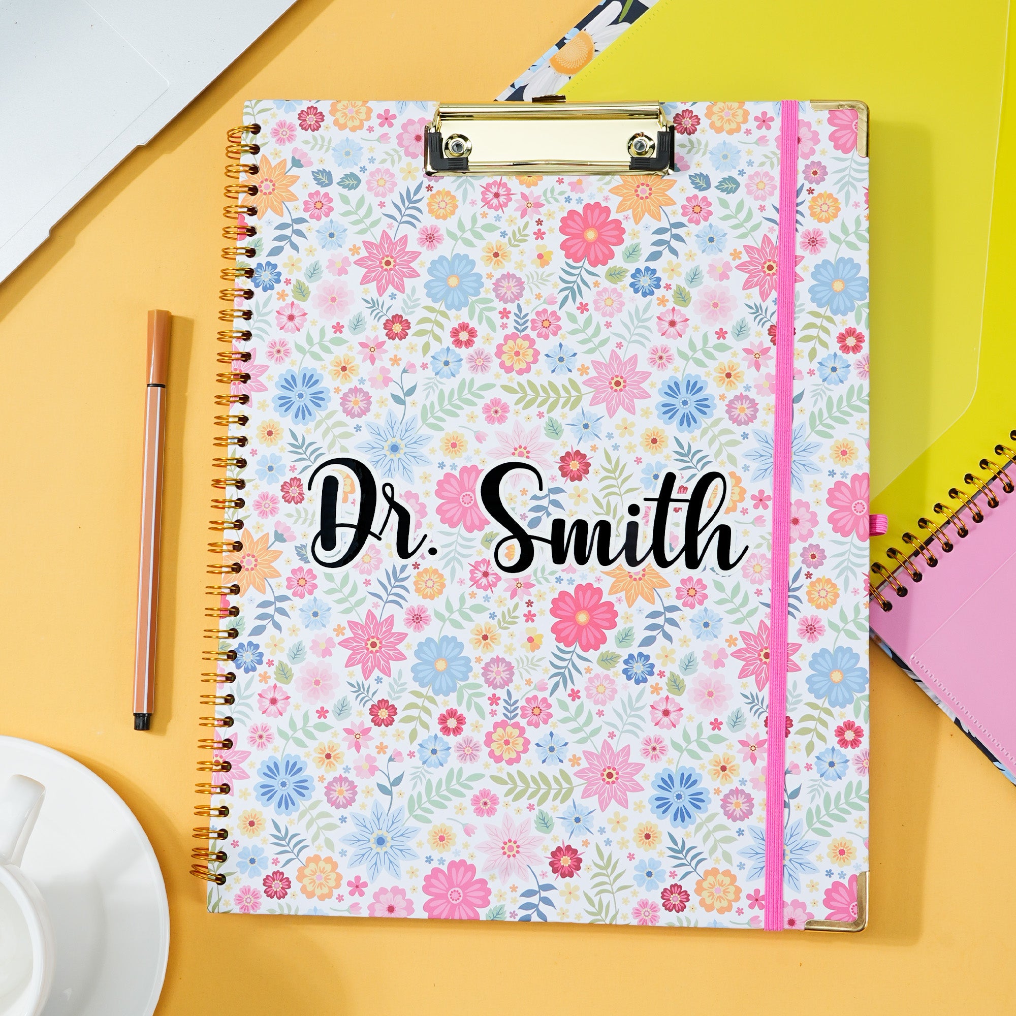 Portapapeles A4 floral personalizado con nombre PP página interior y bloc de notas Material de oficina Regalo de cumpleaños para profesor Estudiante Personal de oficina