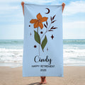 Toalla de playa personalizada con flores del zodiaco de gran tamaño y secado rápido con nombre Accesorios para vacaciones de verano Regalo de jubilación para un amigo de la familia
