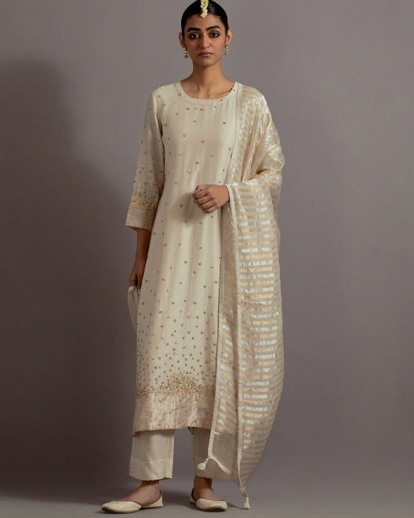Ivory Tissue Appliqued Straight Kurta Set By KYNAH, Luxury Indian Fashion & Bridal Wear