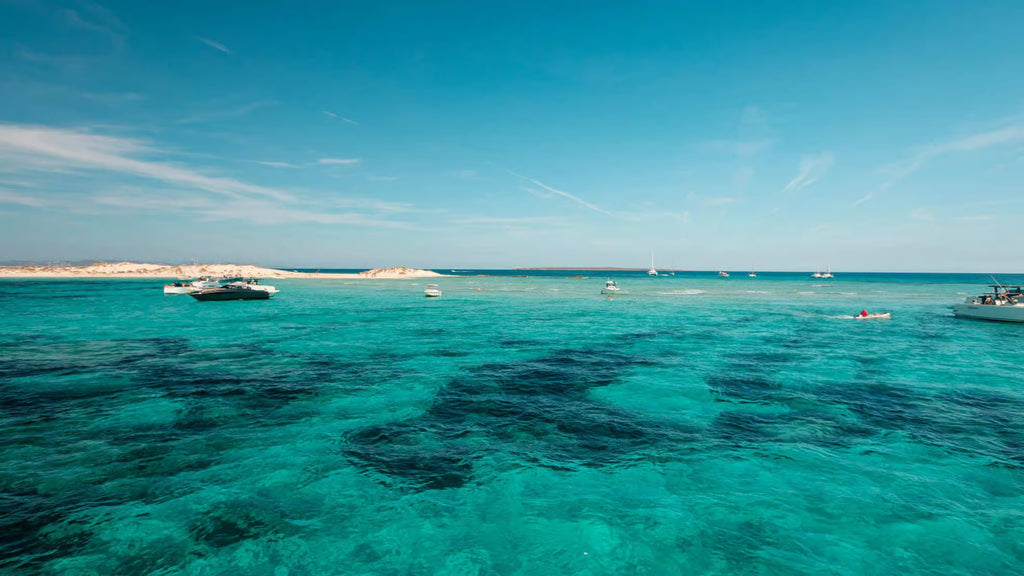Formentera Boat Trip with Full-Day Meals, Unlimited Drinks and Water Activities