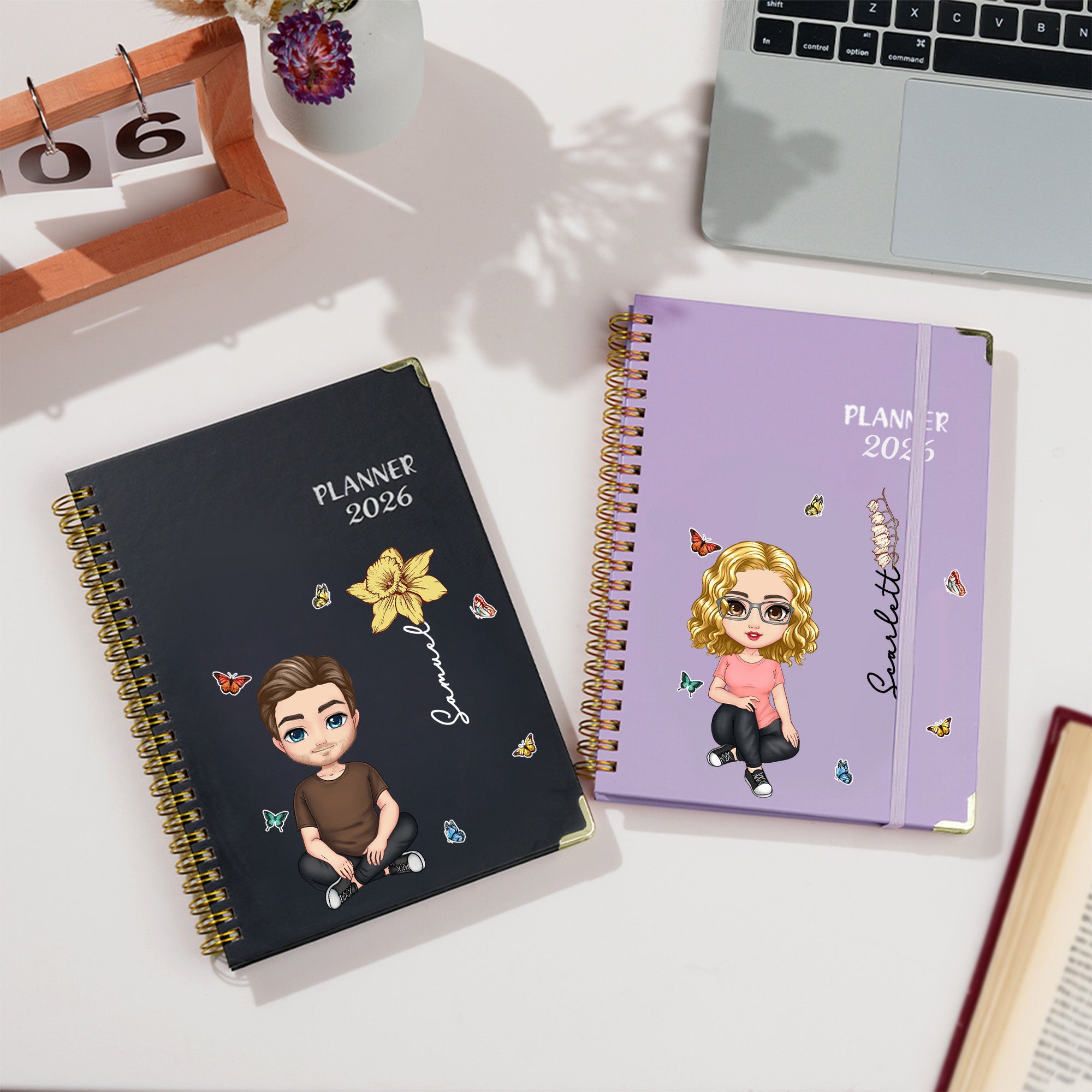 Personalizado Cartoon Personaje Nacimiento Flor Mariposa 2026 Planificador Nombre A5 Cuaderno con Planificador Semanal Página Cumpleaños Regalo para Familia Amigos