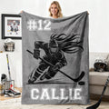Silueta de jugador de hockey personalizada Manta suave con nombre Decoración del hogar Regalo del día del partido de cumpleaños para los amantes del hockey de los juegos de equipo