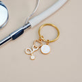 Estetoscopio Personalizado Diseño Bolsa Etiqueta Llavero con Inicial Charm Semana de la Enfermera Apreciación Cumpleaños Regalo para Médico Enfermera Personal Médico