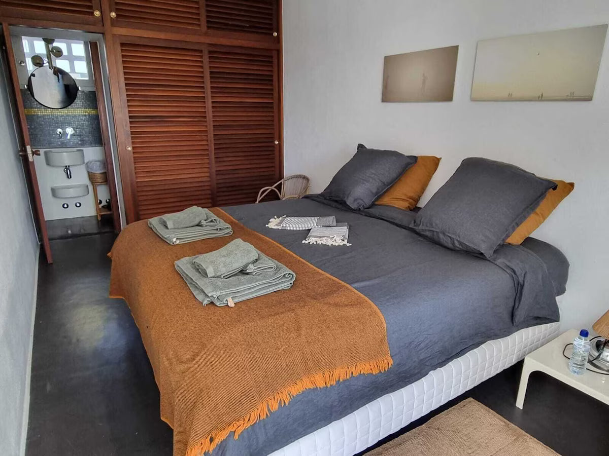 Peaceful Classic Ibiza Villa with a Large Pool in San Antonio