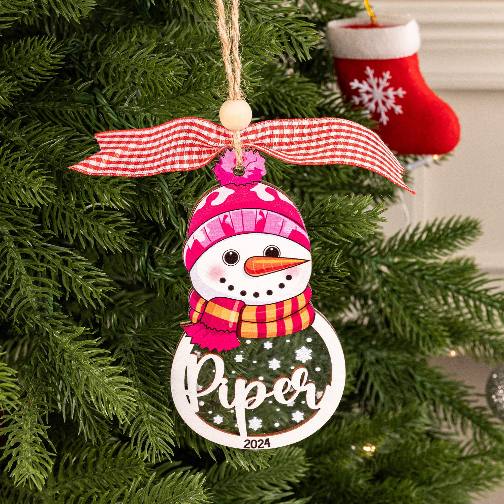 Muñeco de nieve personalizado Copo de nieve Nombre Adorno de madera con el año y la cinta Lindo árbol de Navidad Decoración Festival de regalo para la familia Niños