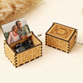 Caja de Música de Madera Vintage Personalizada con Foto y Melodía Mecánica Conmemorativa Aniversario Cumpleaños Regalo para Pareja Familiar