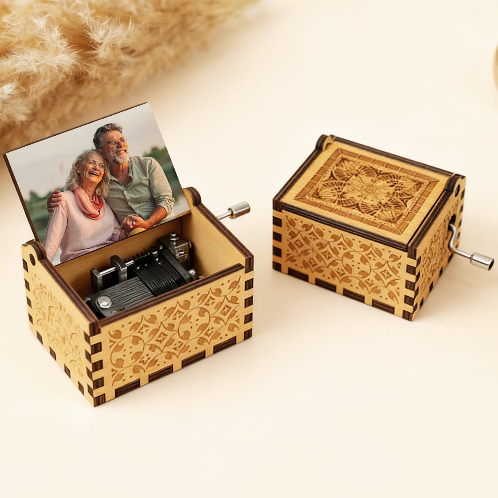 Caja de Música de Madera Vintage Personalizada con Foto y Melodía Mecánica Conmemorativa Aniversario Cumpleaños Regalo para Pareja Familiar