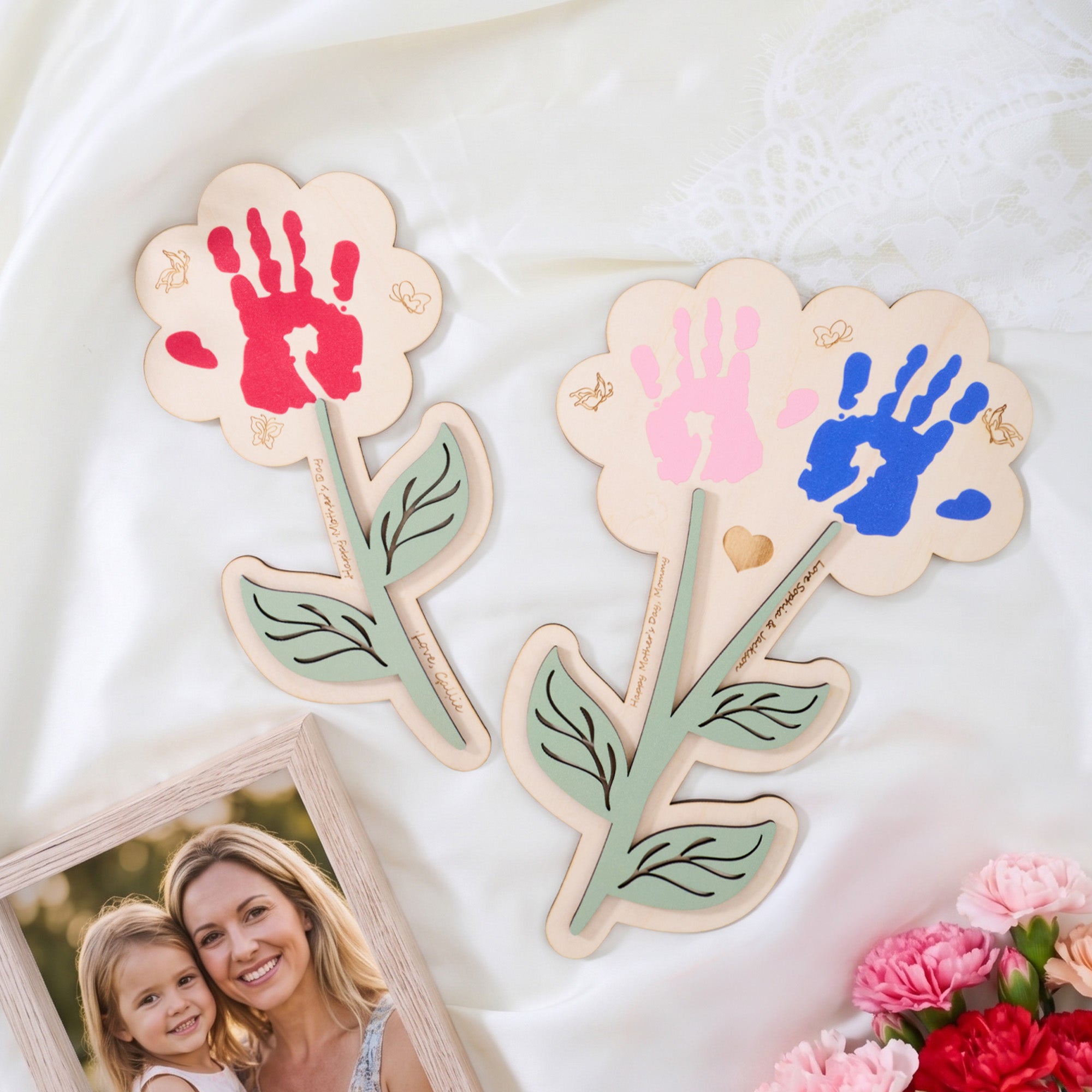 Personalizado 1-2 Flor Handprints Signo de madera con nombre y texto Cumpleaños Día de la Madre Regalo para mamá Mujeres