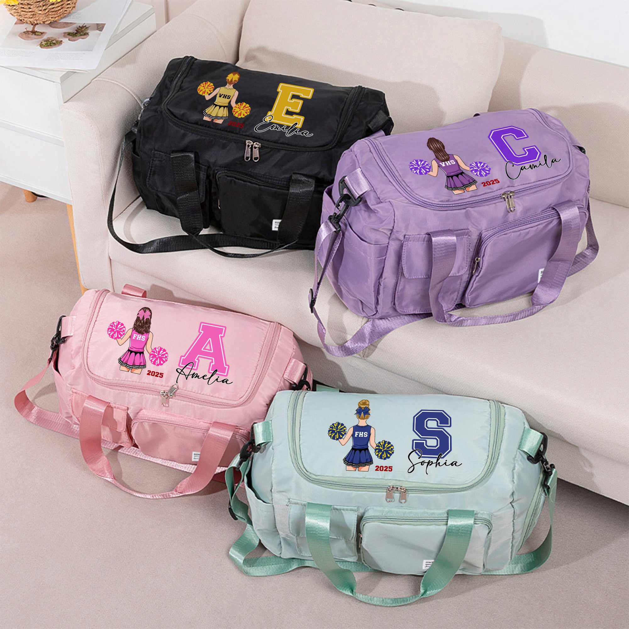 Bolsa de viaje grande con nombre y correa para el hombro Personalizada Cartoon Cheerleading Character Multi-Compartment Large Travel Bag with Name and Shoulder Strap Game Day Birthday Gift for Cheerle