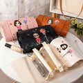 Personalizado Nacimiento Flor Cartoon Personaje 4 en 1 PU Bolsa de maquillaje de cuero con nombre de viaje Essentials Boda Fiesta Cumpleaños Regalo para las mujeres