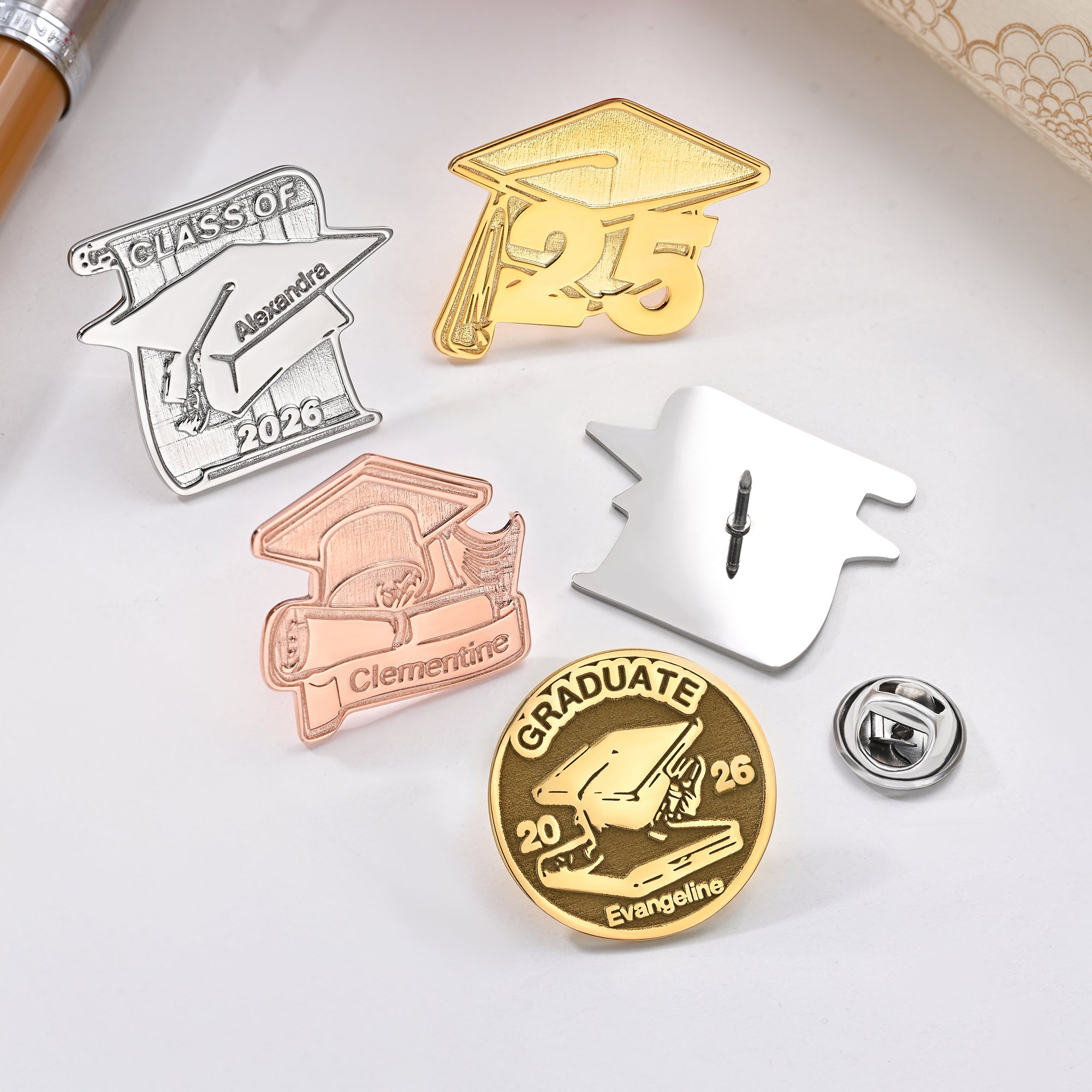 Alfiler de graduación personalizado con nombre y año Regalo de graduación para graduados