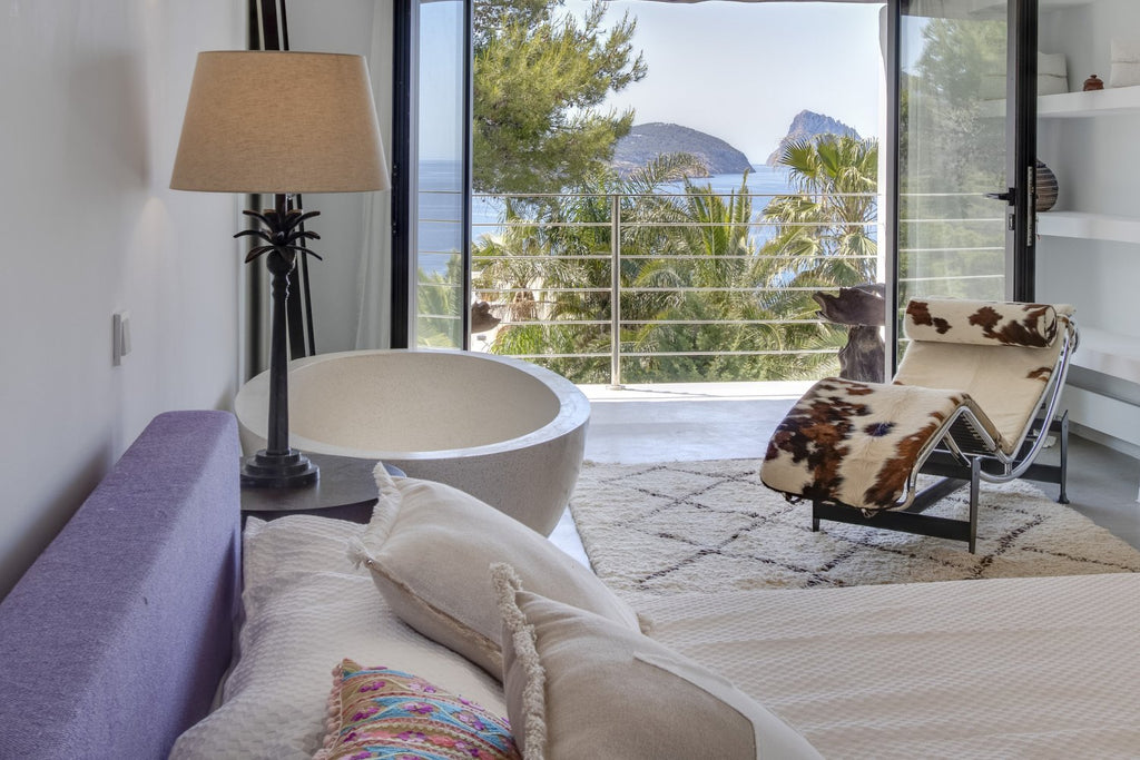 Stylish Ibiza Villa with Direct Views of Es Vedrà in Sant Josep