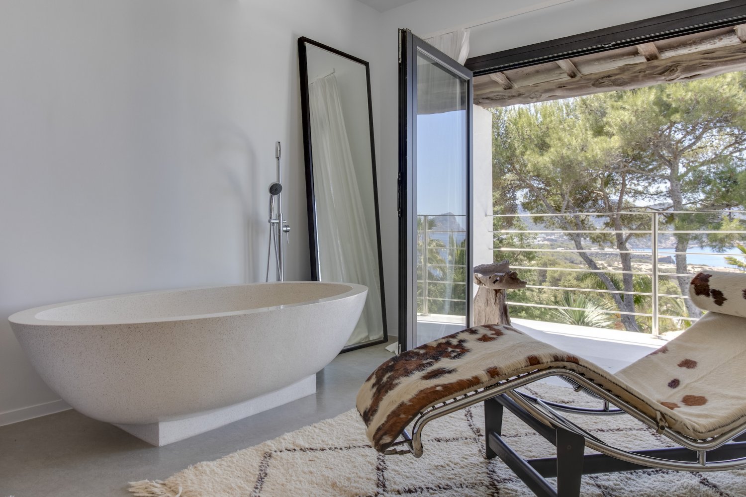 Stylish Ibiza Villa with Direct Views of Es Vedrà in Sant Josep
