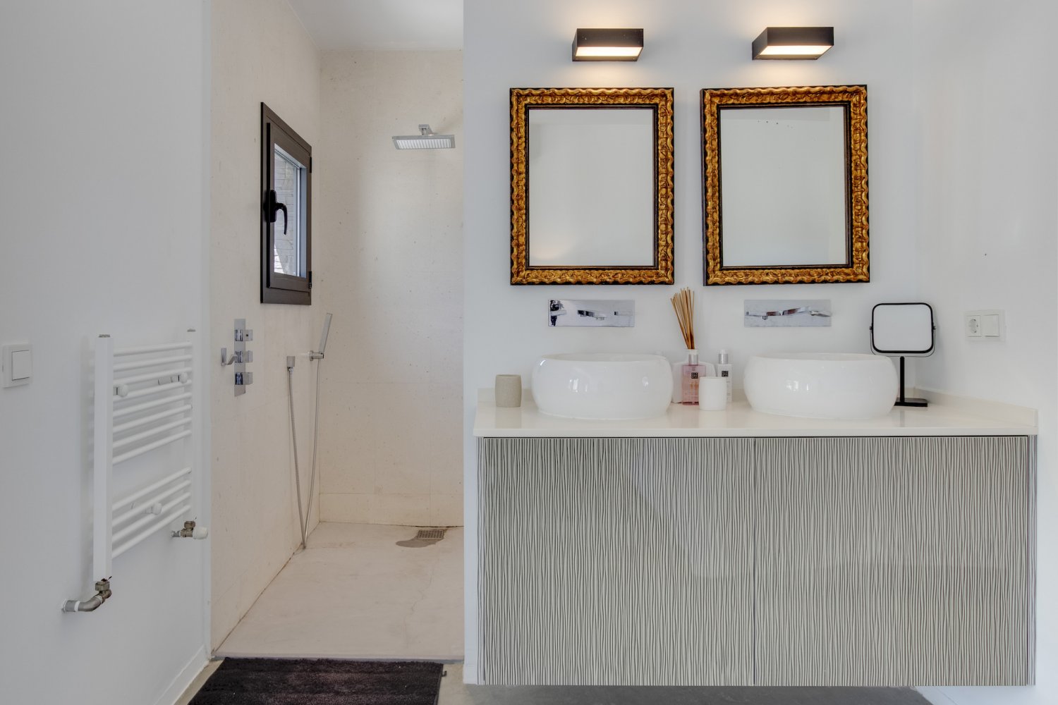 Stylish Ibiza Villa with Direct Views of Es Vedrà in Sant Josep